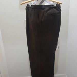 Like new pair of Tommy Bahamas slacks